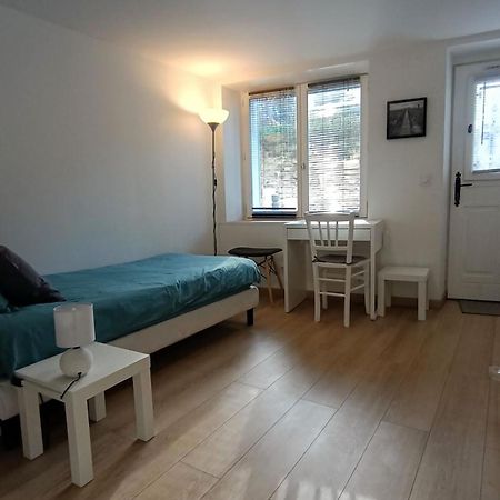 Studio Meuble A Bougival מראה חיצוני תמונה
