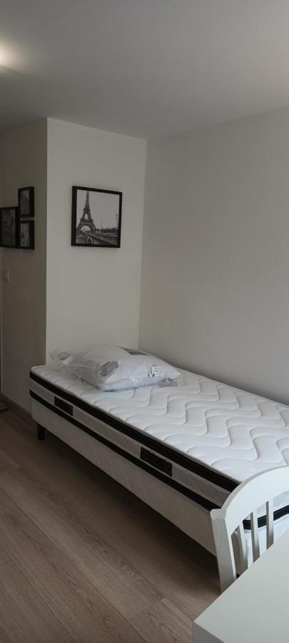 Studio Meuble A Bougival מראה חיצוני תמונה