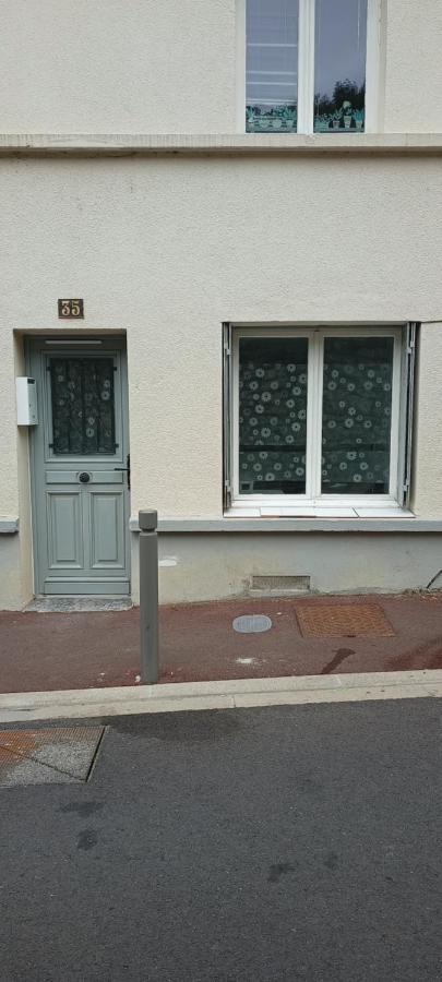 Studio Meuble A Bougival מראה חיצוני תמונה