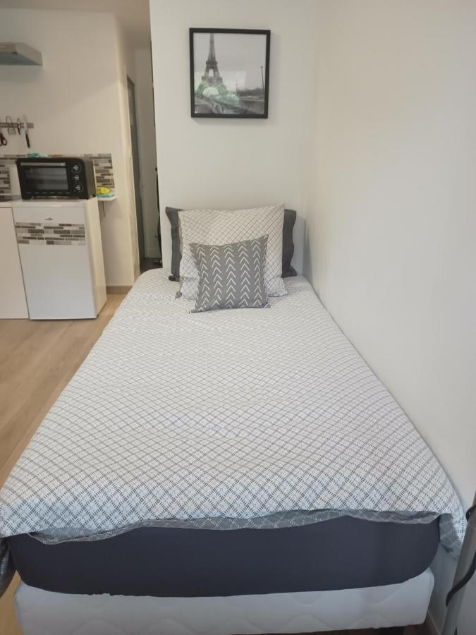 Studio Meuble A Bougival מראה חיצוני תמונה